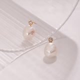 Poe Pearl Stud Earrings EMSS4104