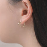 Simple Heart Medium Hoop Earrings EAMM4040