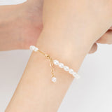 Oval Fresh-water Pearl Bracelet BETM4091